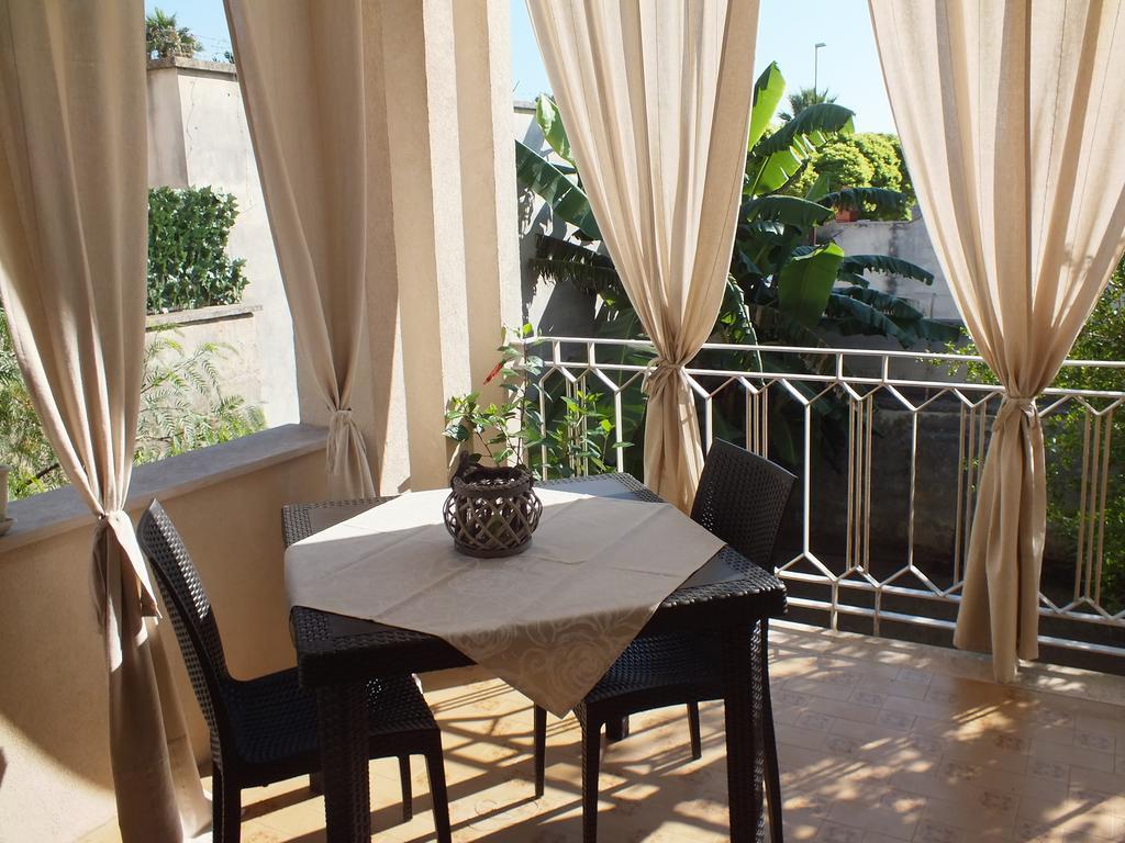 Lazzari Tra I Due Mari Bed & Breakfast Maglie