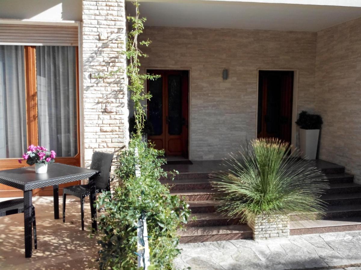 Lazzari Tra I Due Mari Bed & Breakfast Maglie